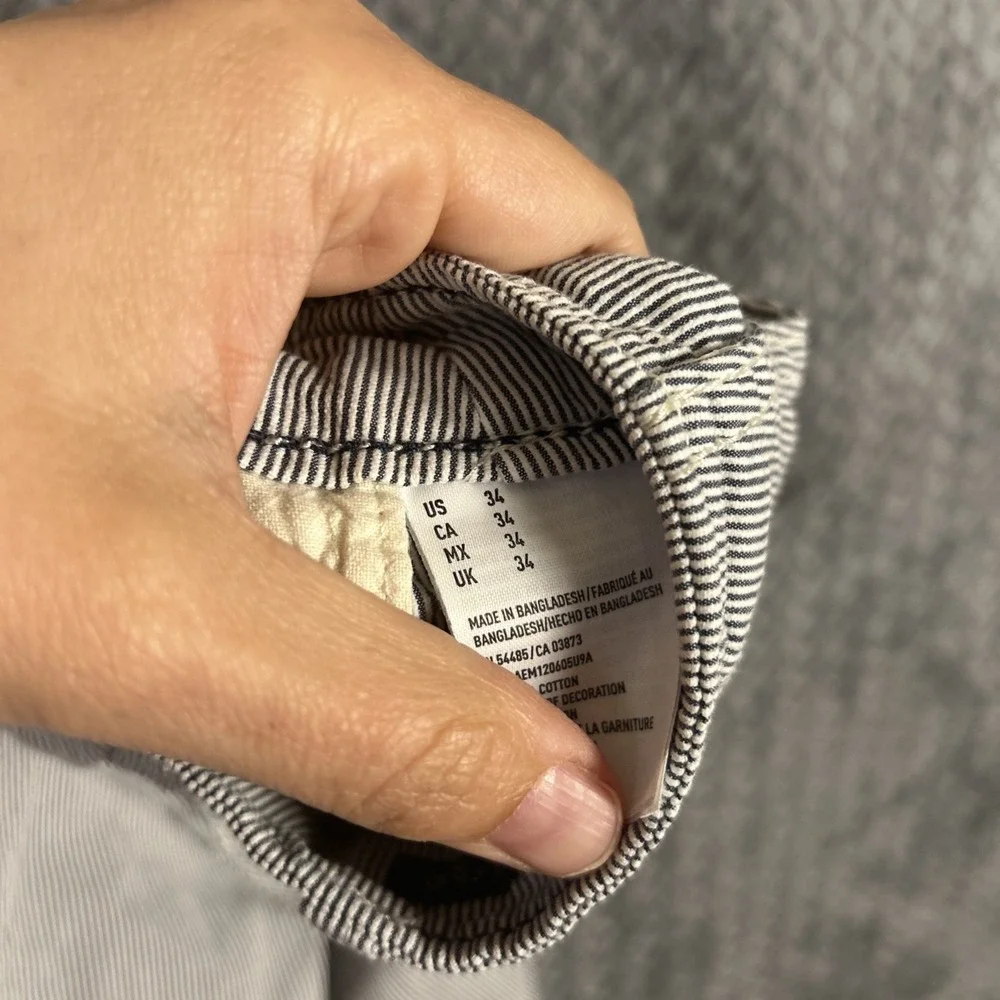 American Eagle Shorts‎ Mens 34 Blue White Pinstripe Classic 100% Cotton Casual